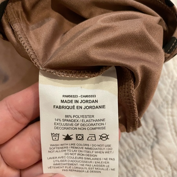 Nike Racerback Top - Picture 2 of 3